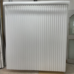 stores verticaux en PVC
